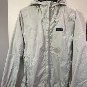 Windbreaker/rain jacket